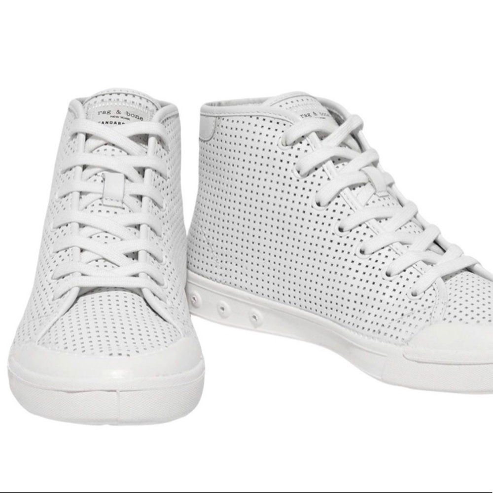 Rag & Bone High top Women’s kicks!